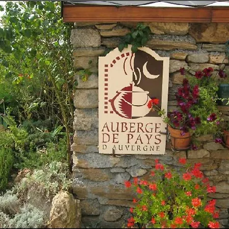 De La Pagnoune * Loubaresse (Cantal)