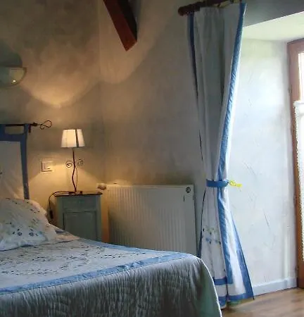 Inn De La Pagnoune Loubaresse (Cantal)